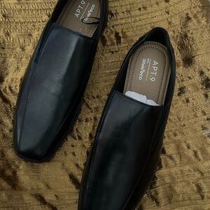 Black Leather Slip-On Loafers with Rounded Toe